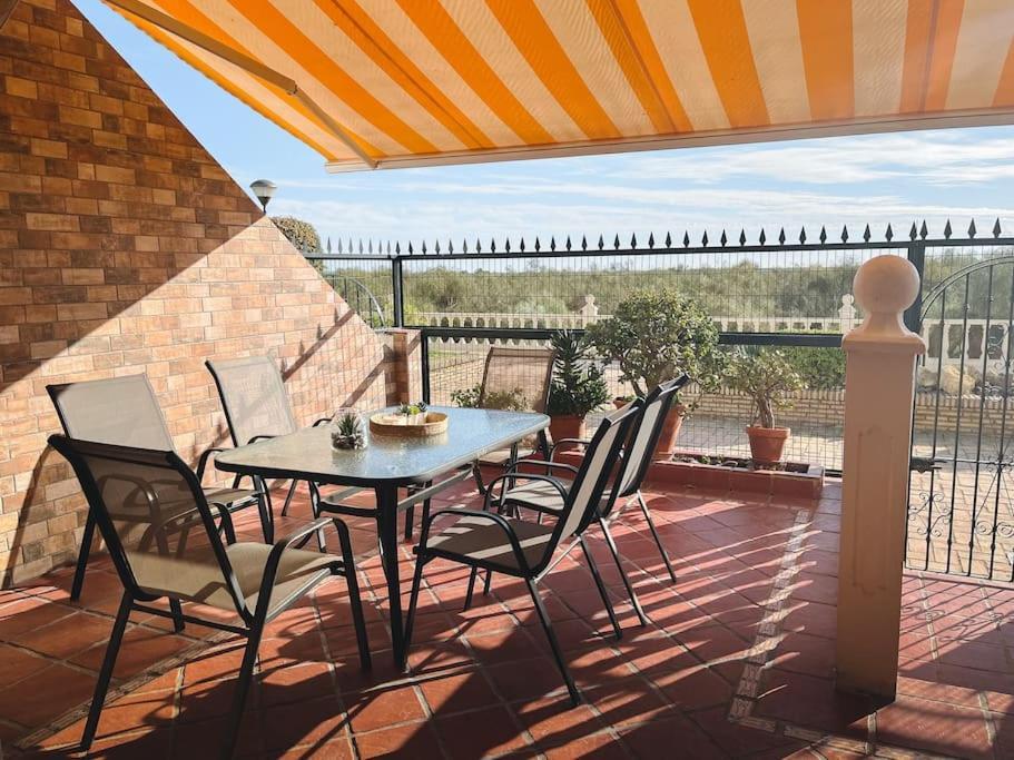 Tolles Ferienhaus Mit Sonnenterrasse Direkt Am Meer Isola Cristina Esterno foto