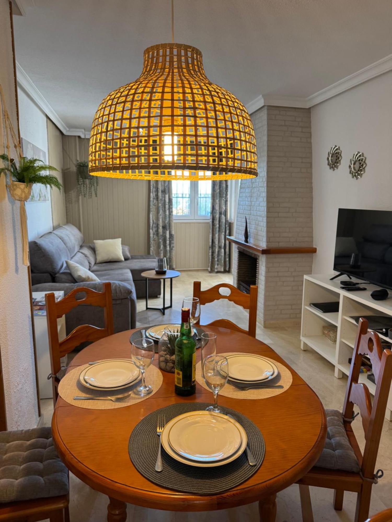 Tolles Ferienhaus Mit Sonnenterrasse Direkt Am Meer Isola Cristina Esterno foto